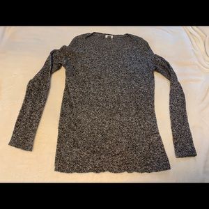 Black/white long sweater